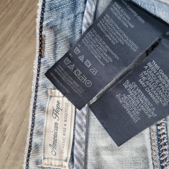 Tommy Hilfiger Womens Classic Rise Bootcut Jeans Size 12 Light Wash Denim - Picture 5 of 6